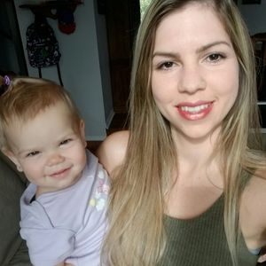 Meet your Posher, Briana